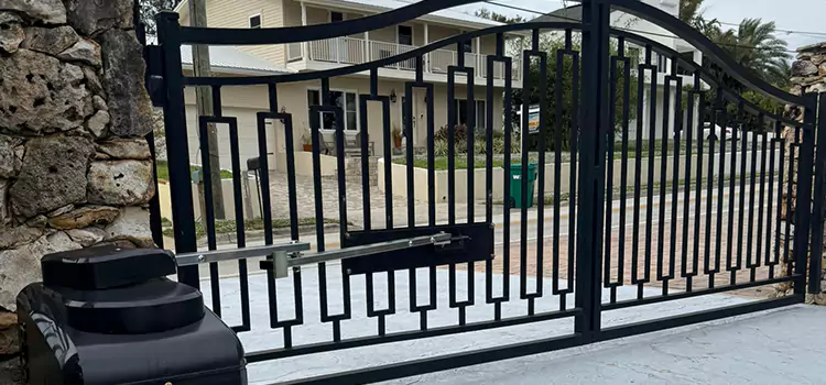 Swing Gate Opener with Keypad Mandan